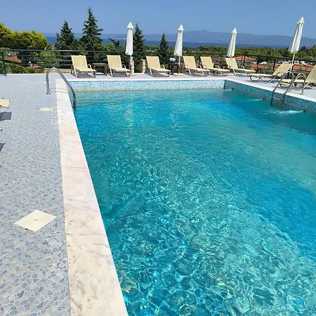 Sea View Pool In Glarokavos, Halkidiki Villa