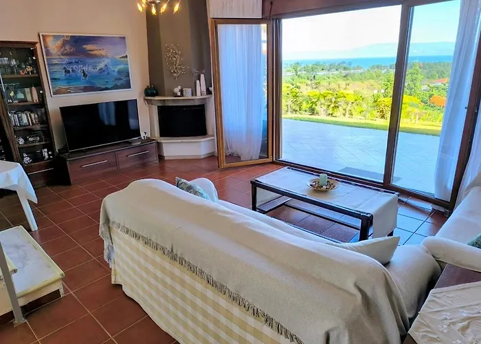 Villa 2-bedroom Sea View In Glarokavos, Halkidiki *
