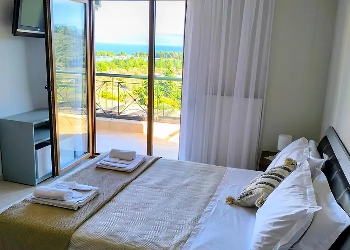 Sea View Pool In Glarokavos, Halkidiki Villa *